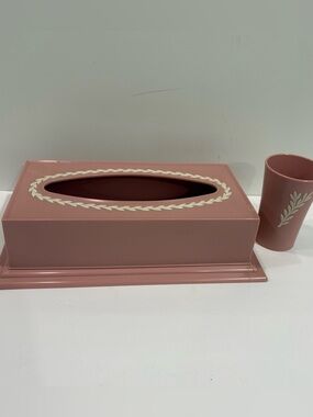 Vtg MCM Tissue Box Holder Bathroom Set Mauve Pink Plastic White Trim Fesco